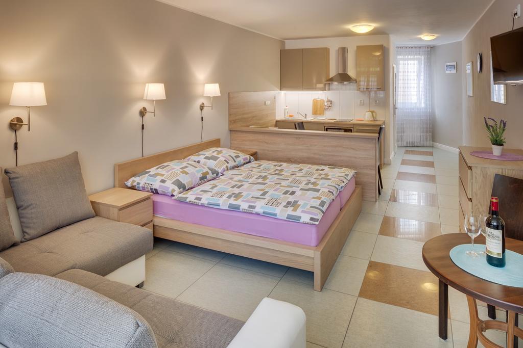 Apartements Studio 964 Líbeznice 외부 사진